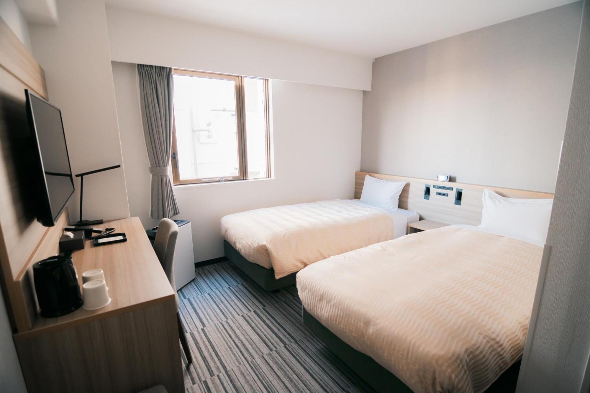 Quintessa Hotel Chiba 船橋市 エクステリア 写真